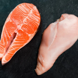 Dr Malou kurczak z łososiem 500 g – liofilizowana karma dla kota | PupilowaKraina.pl